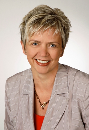 Dr. Angelika Wensing