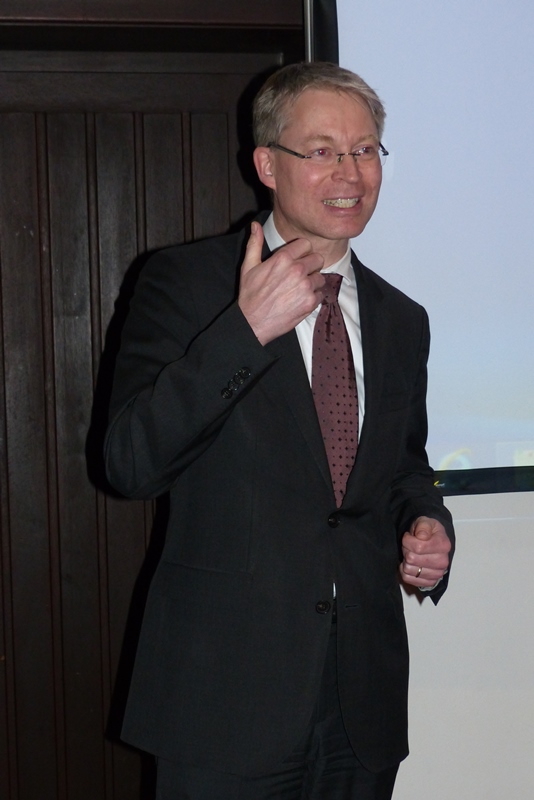 Dr. Michael Brinkmeier
